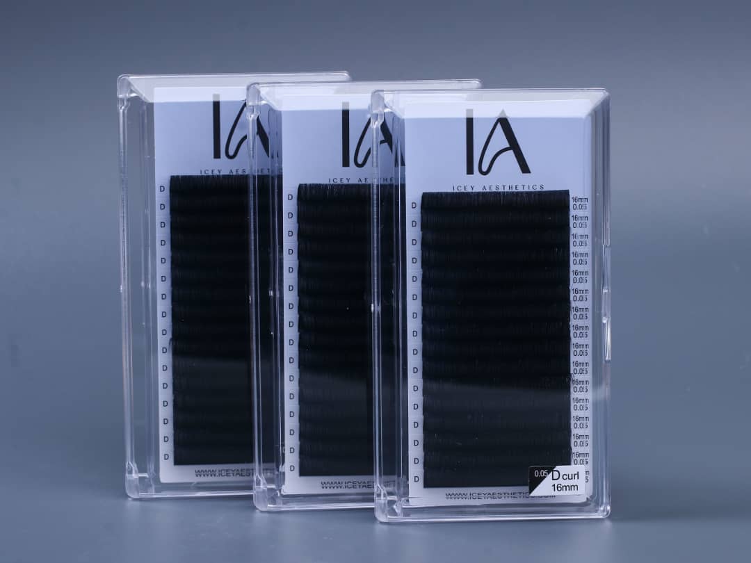 Velvet Matte Volume Mixed Lashes