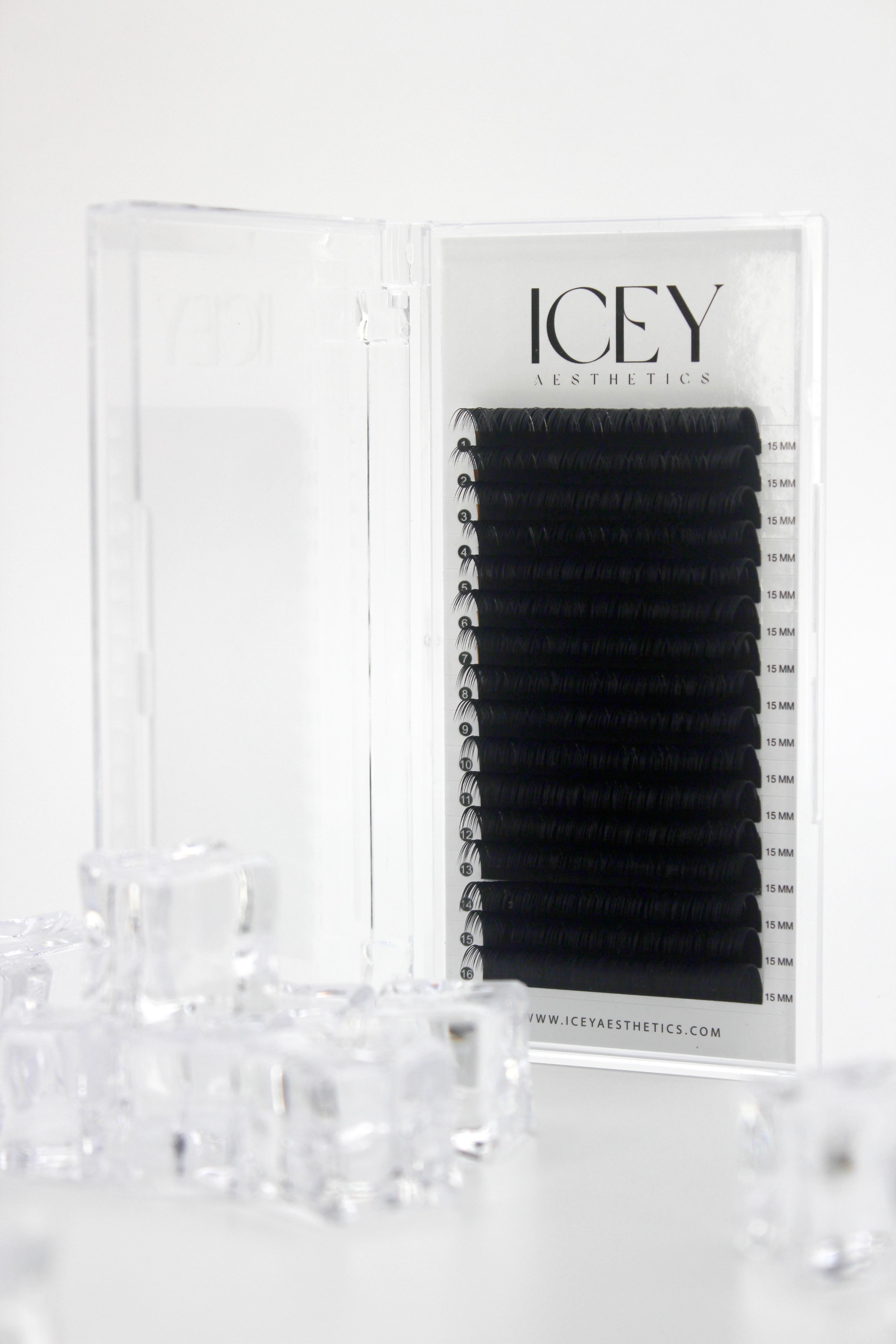 Matte AF Classic Eyelash Extensions
